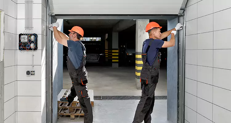 Repair Garage Door Roller Off Track in Palm Beach Gardens, FL