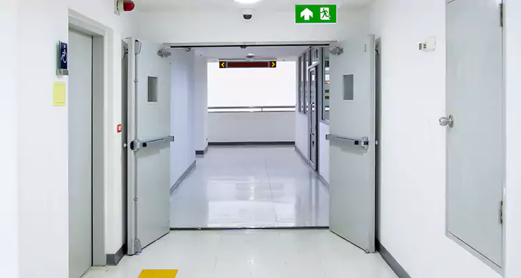 Commercial Metal Door Repair Services in Palm Beach Gardens, FL