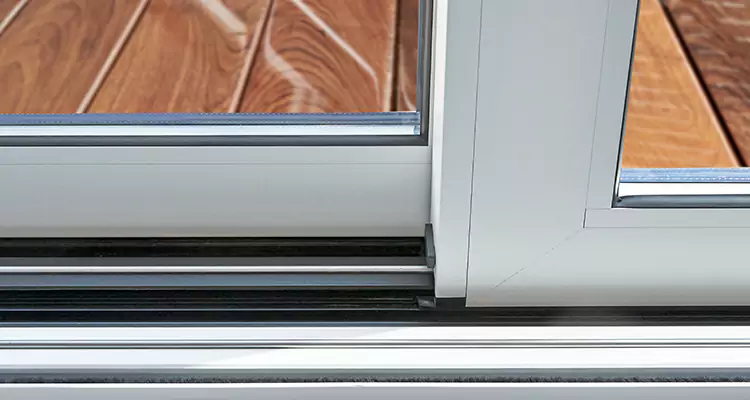 Patio Doors Leaking Water Issue Repair Services in Palm Beach Gardens, FL