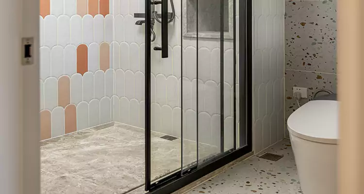 Sliding Shower Door Repair in Palm Beach Gardens, FL