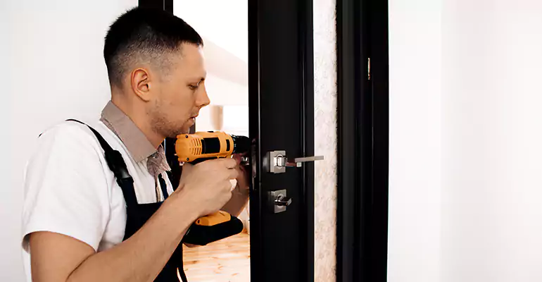 Aluminum Storefront Doors Repair in Palm Beach Gardens, FL
