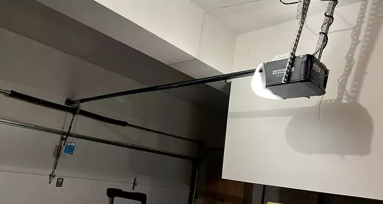 Linear Garage Door Opener Repair in Palm Beach Gardens, FL