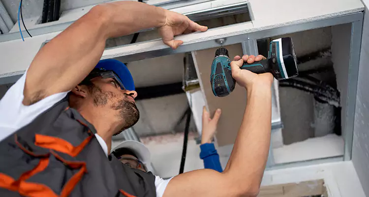 Emergency Overhead Door Repair in Palm Beach Gardens, FL