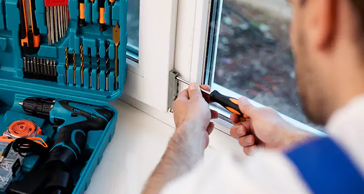 Mirrored Sliding Doors Replacement Expert in Palm Beach Gardens, FL